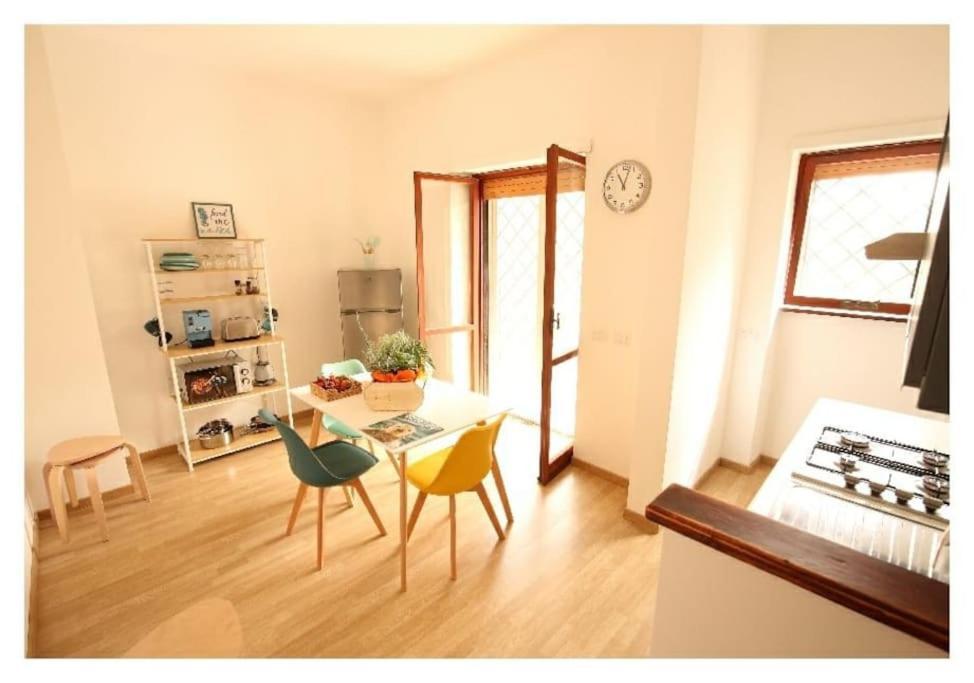 شقة Cozy Coastal Gateway ليدو دي أوستيا المظهر الخارجي الصورة